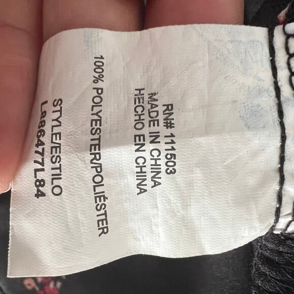 Lily White Black Floral Smocked Peplum Blouse Women’s Size L Puff Sleeve - Picture 4 of 7